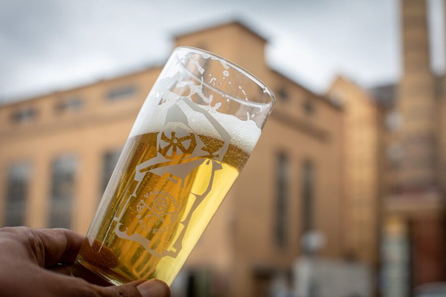 Berlin: Vagabund Brauerei Beer Tasting & Guided Brewery Tour - Learning to taste beer without overthinking it