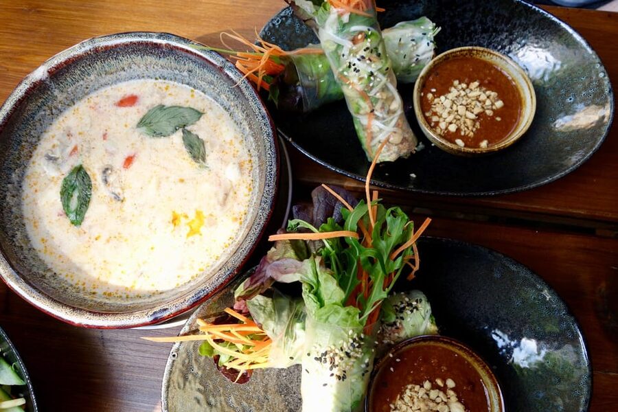 Berlin: Vegan Food & Cultural Walking Tour in Friedrichshain - Is $135 a fair price?