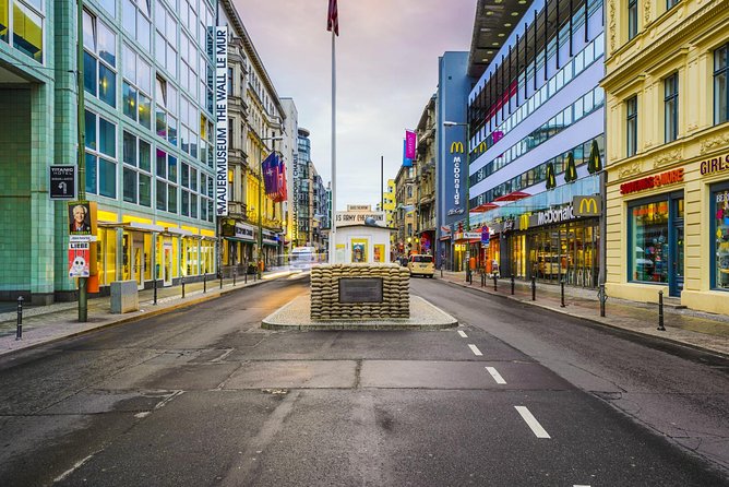 Berlin Wall: Greatest Escapes Self-Guided Walking Adventure - Seven Stages Between East and West Berlin