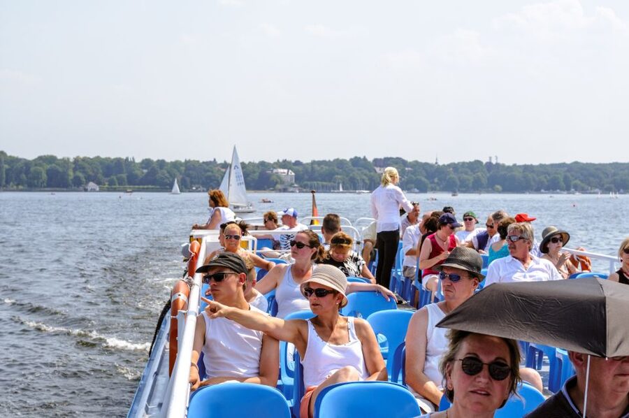 Berlin: World Heritage Cruise to Potsdam - Palaces and gardens around Potsdam