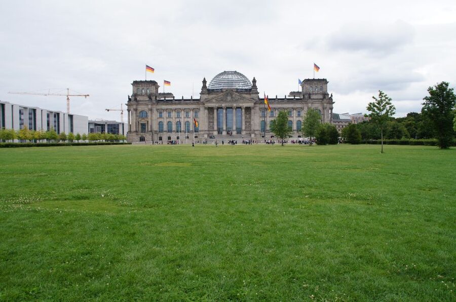 Berlín y el Nacionalsocialismo. Group Tour in Spanish - Walking Wilhelmstrasse to the Luftwaffe Ministry
