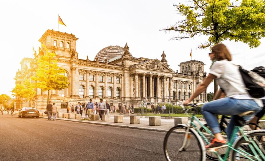 Bike Tour of Berlin Top Attractions with Private Guide - Who should choose this Berlin bike tour