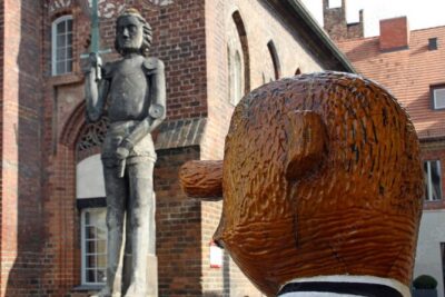Brandenburg Scavenger Hunt and Sights Self-Guided Tour