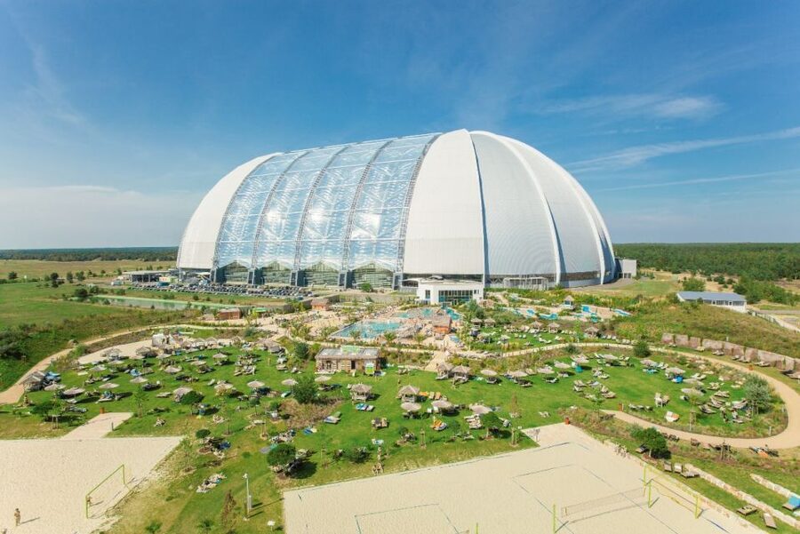 Brandenburg: Tropical Islands Resort Day Ticket - A giant tropical hall 60 kilometers from Berlin