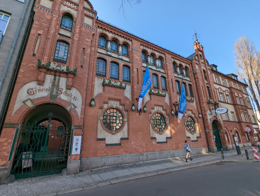 Charlottenburg: 2-Hour City Walking Tour - Luisenkirche and the logic of 18th-century planning