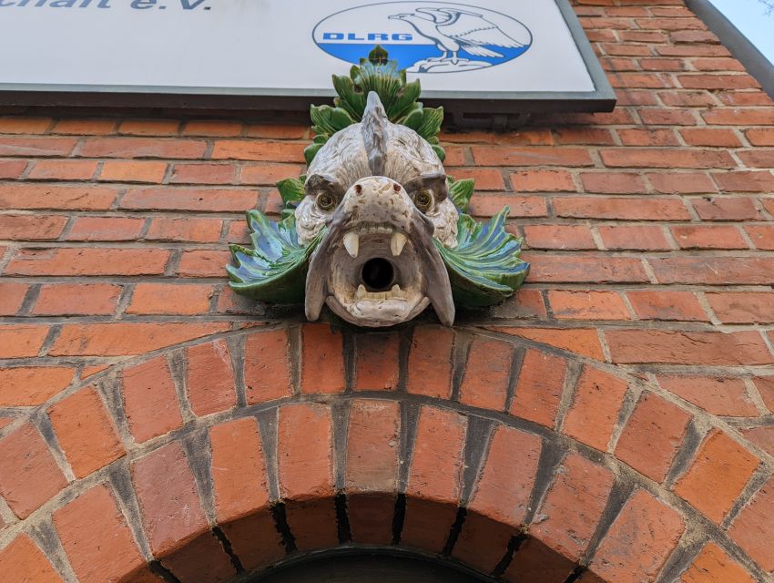 Charlottenburg: 2-Hour City Walking Tour - The 1786 schoolhouses and pre-war Berlin