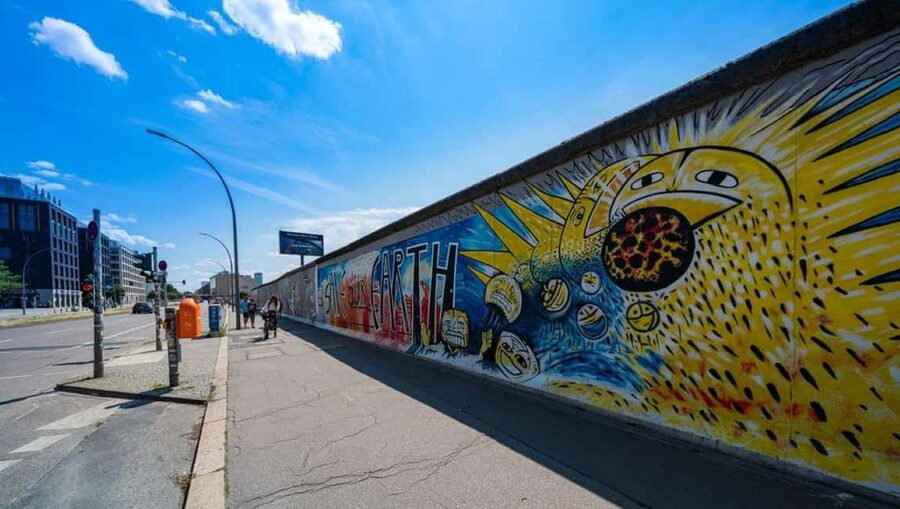 CitySightseeing Berlin HOHO Bus- All Lines (A+B) & Boat Tour - Who will get the most from this pass?