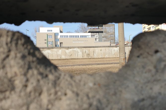 Cold War and Berlin Wall Tour in Italian - Why this route gives you Berlin’s Cold War story