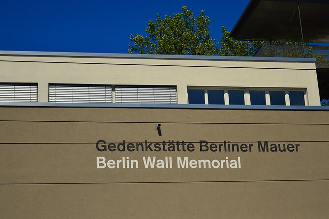 Cold War, Berlin Wall, Spies and the East Side Gallery - Alexanderplatz and East Berlin in public view