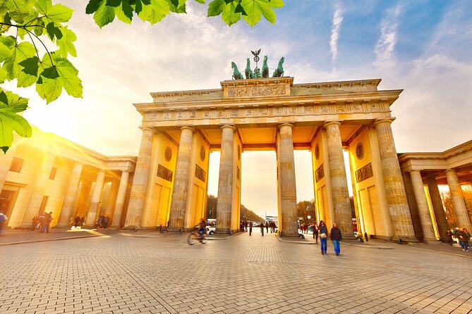 Deluxe Berlin: Hassle-Free Shore Tour from Warnemunde Cruise Port - Key points at a glance