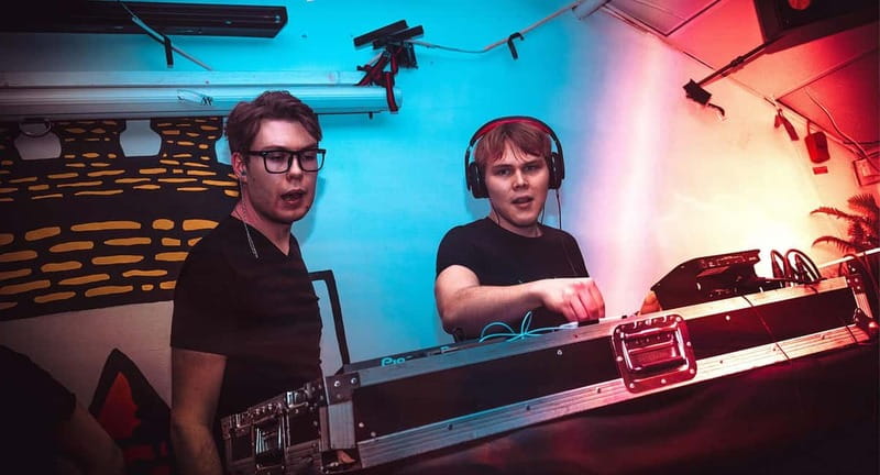 DJ for a Day: Learn to Mix Like a Pro in Berlin - Price, group size, and practical value