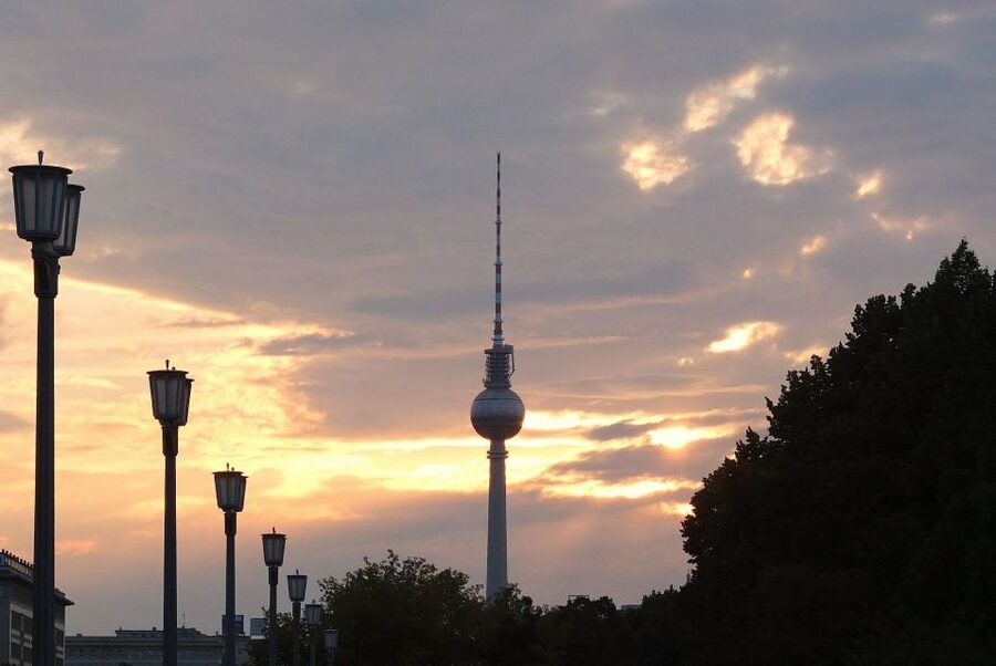 East Berlin: City of Shadows Walking Tour - Who will get the most from this experience