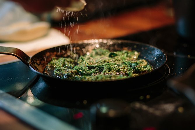 Eat Like a Berliner: Market Tour, Cooking Class and Lunch - From market stalls to a Schöneberg home kitchen