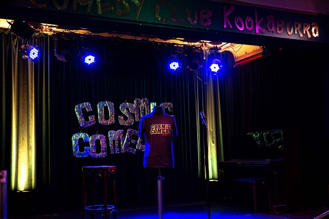 English Comedy Show with Pizza and Shots in Central Berlin - What happens from 7 pm to 9 pm