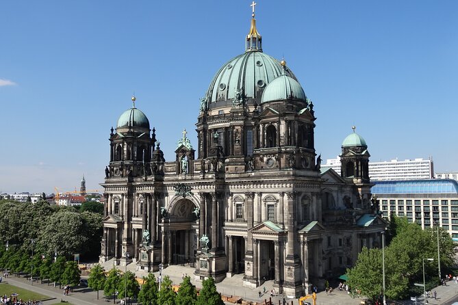 Explore Berlin History and Highlights Sightseeing Walking Tour - A smart first walk through central Berlin
