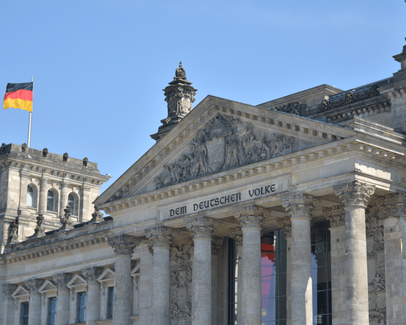 Explore Berlin Tour: History and Highlights - Starting beside the Brandenburg Gate