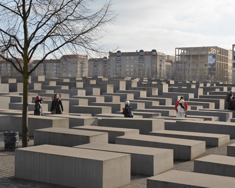 Explore Berlin Tour: History and Highlights - Pace, accessibility, and practical planning