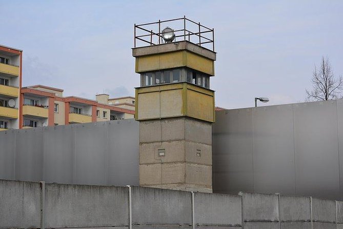 Explore The Berlin Wall: Cold War Berlin and Behind the Berlin Wall - Checkpoint Charlie and the tense border between superpowers