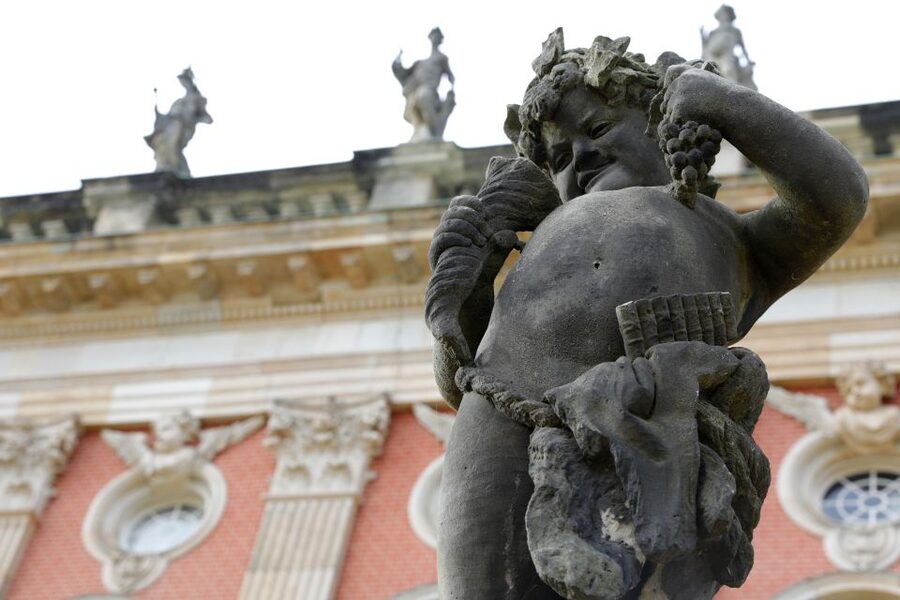 From Berlin: Historical Gems of Potsdam Private Day Trip - How the guiding can shape the experience