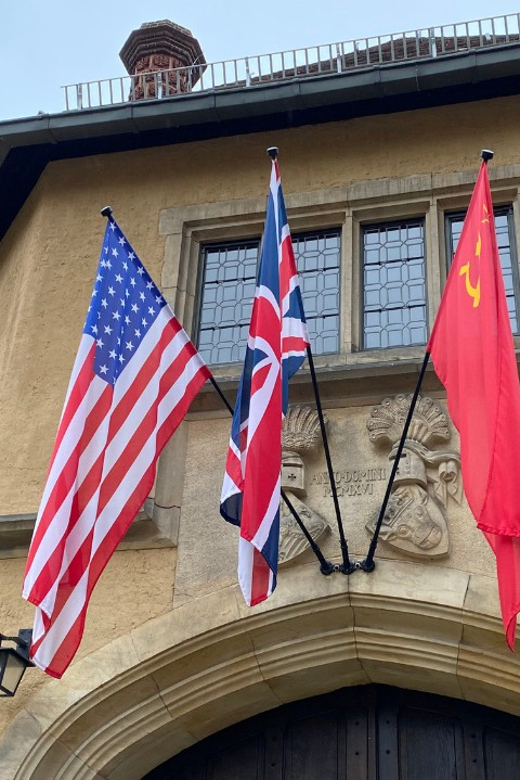 From Berlin: Kings, Crimes, & Spies Potsdam Day Trip by Van - Lindenstraße 54/55 and the machinery of repression
