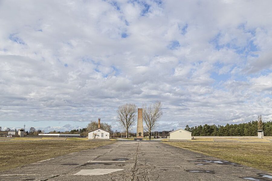 From Berlin: Sachsenhausen Concentration Camp Day Trip - The memorial and the need for quiet