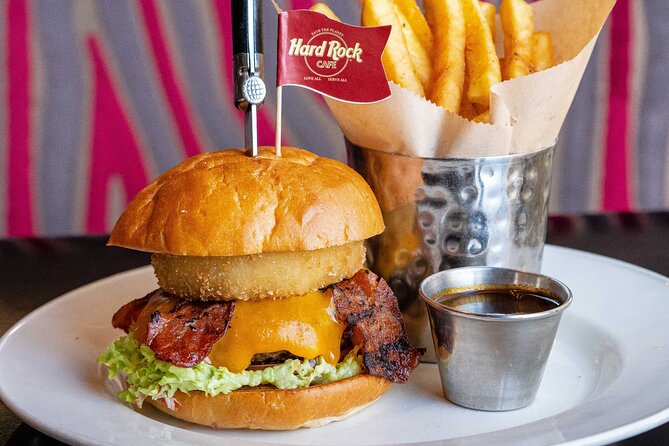 Hard Rock Cafe Berlin With Set Lunch or Dinner - Key points to know before you book