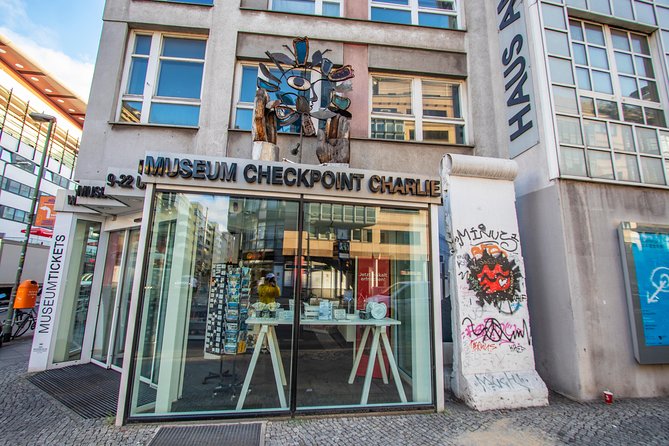 Historic Berlin: Exclusive Private Tour with a Local - The 1953 uprising and the divided city