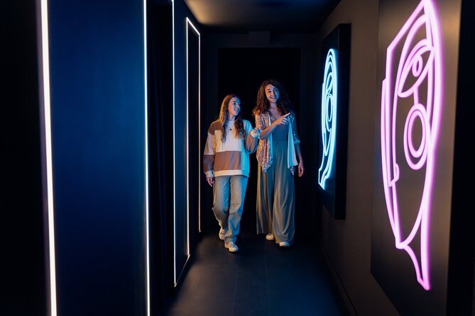 IKONO Berlin. Immersive Experience - Why You Should Bring Your Camera