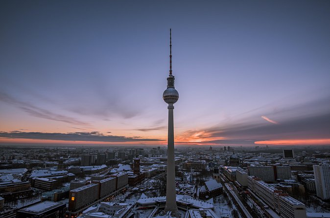 Individual city tour Berlin for max. 8 persons - Alexanderplatz and the city’s tallest tower