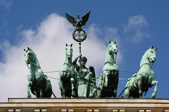 Individual city tour Berlin for max. 8 persons - Nikolaiviertel and the French Cathedral