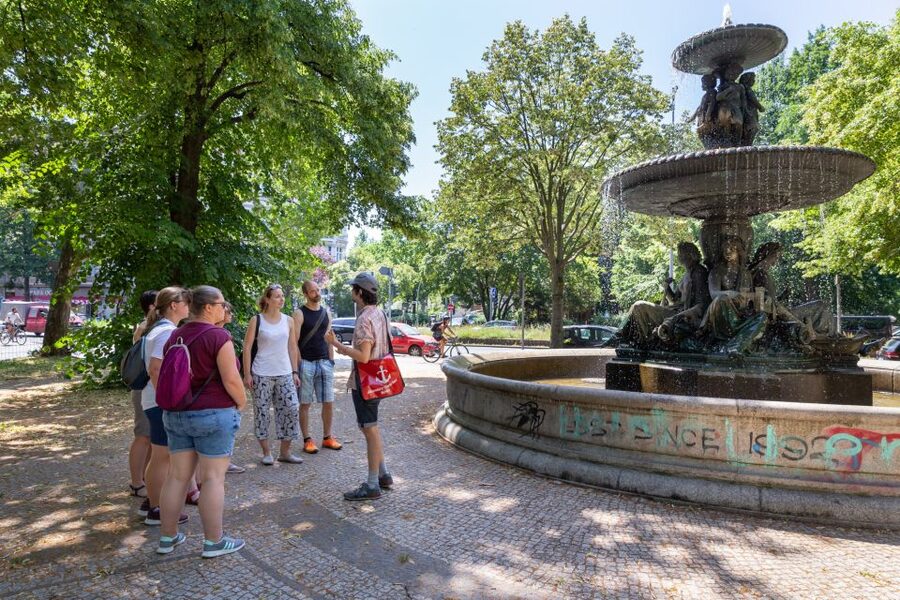 Kreuzberg: Culinary Food Tour - Oranienstraße, working-class life, and five different flavors