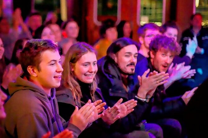 Laughing Spree - English Comedy Show on a Boat - The boat venue: charm and limits
