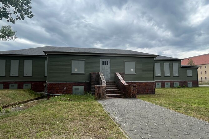 Never Again Sachsenhausen Concentration Camp - Who should book this Sachsenhausen tour?