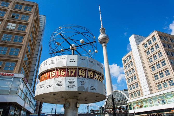 Original Pub Crawl Berlin - Starting at Generator Berlin Alexanderplatz at 9 pm