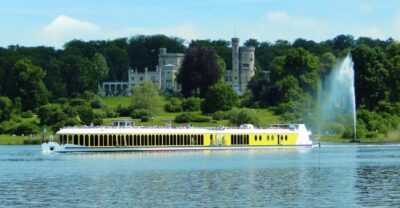 Potsdam by Boat: Island Cruise