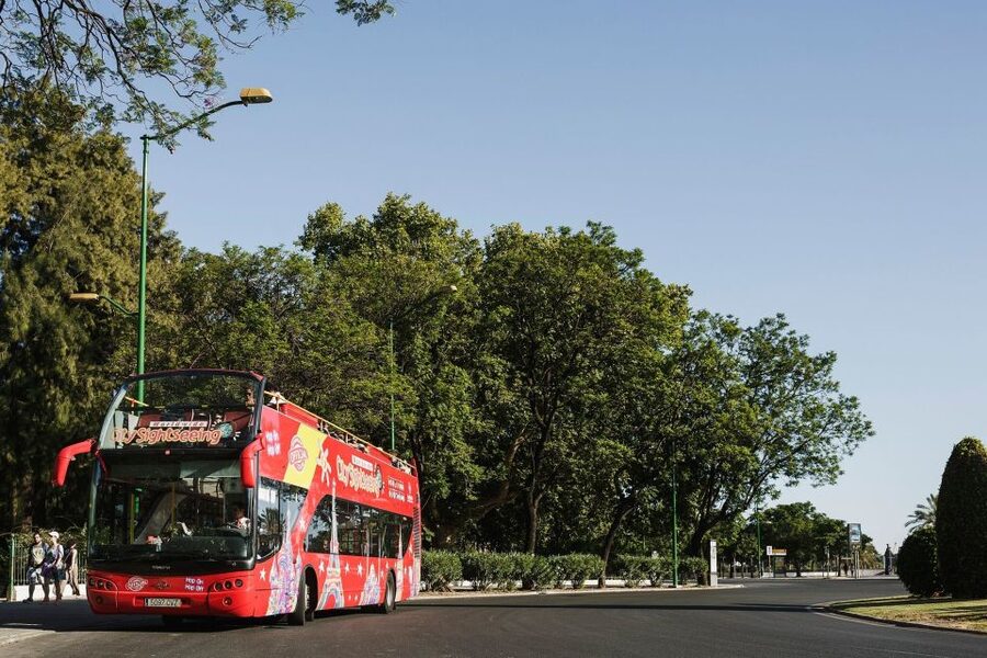 Potsdam: City Sightseeing Hop-On Hop-Off Bus Tour - Starting at Luisenplatz and the Brandenburg Gate area
