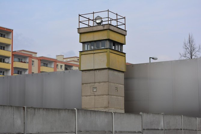 PRIVATE BEHIND THE BERLIN WALL and COLD WAR BERLIN TOUR - What the private guide adds