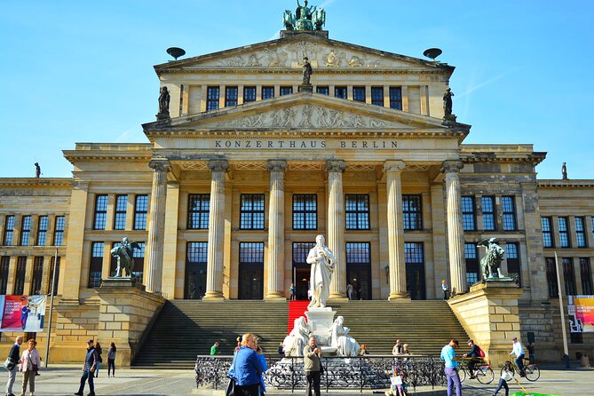 Private Berlin: Iconic Sights and Hidden Gems Walking Tour - Choosing three hours or four