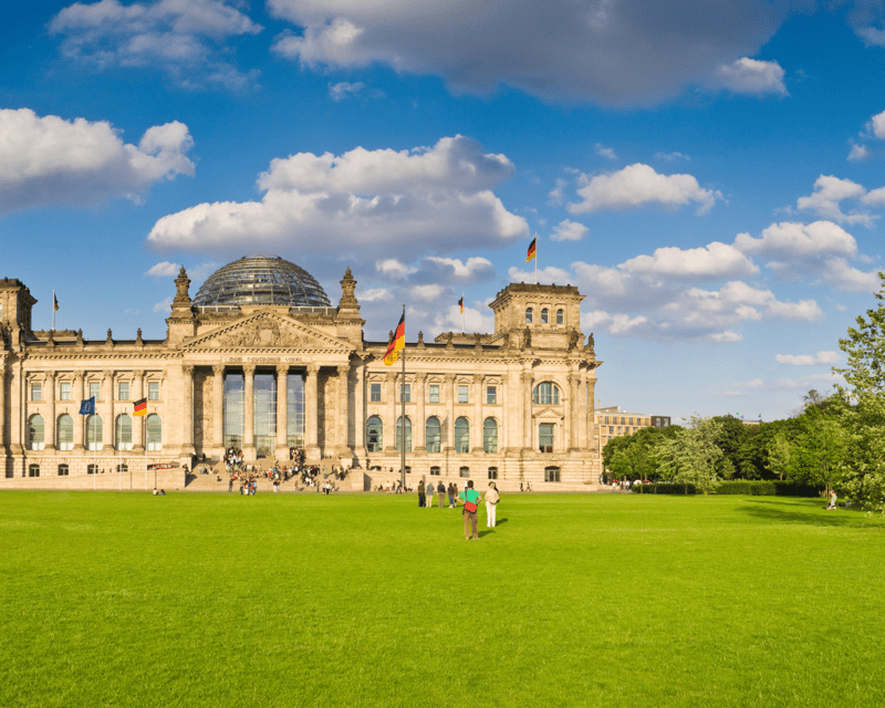 Private Berlin In a Day History Tour With Expert Guide - The lunch break and walking pace