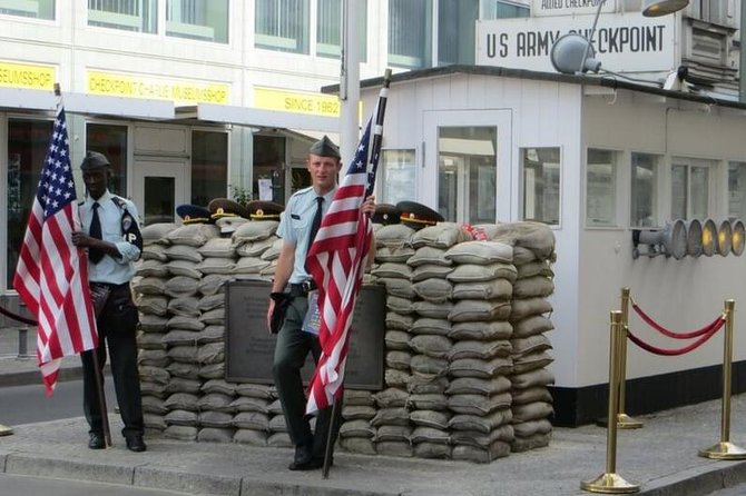 Private Berlin One Day Tour with a Local: See the City Unscripted - Starting at Pariser Platz and the Brandenburg Gate