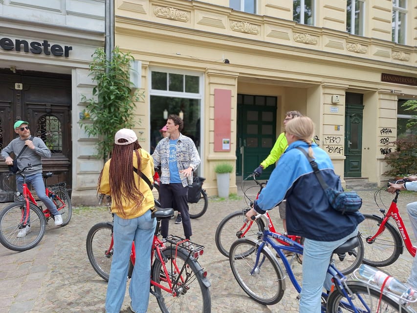 Private Berlin Street Food Bike Tour - Practical details that affect your day