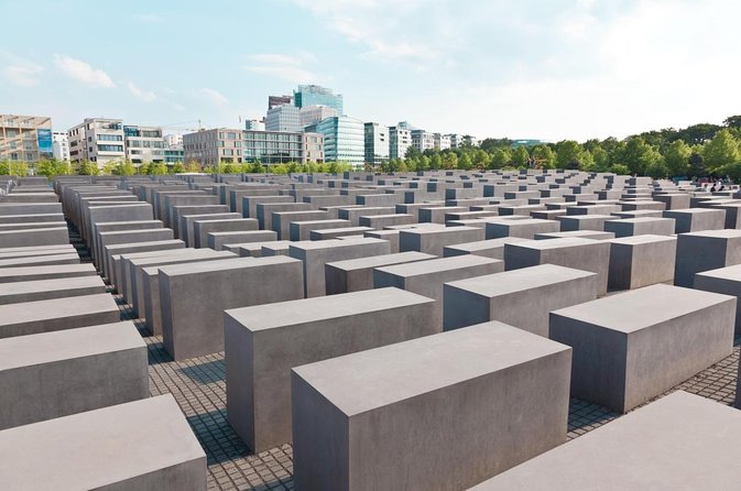 Private Berlin WWII and Cold War History Tour with Local Expert Guide - Why this Berlin history walk works