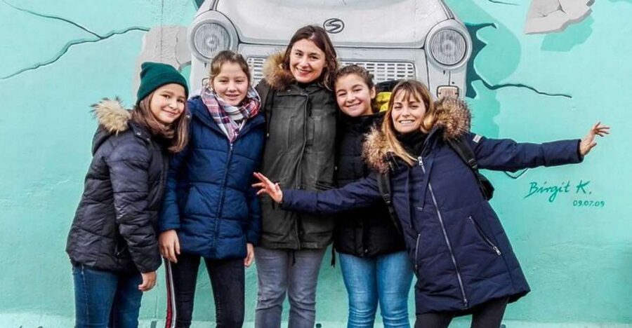 Private custom tour with a local guide Berlin - Choosing two, four, six, or eight hours