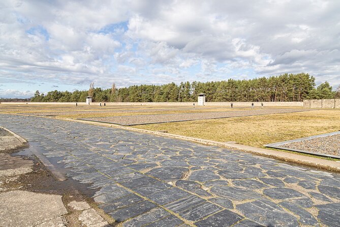 Private Day Tour to Germany and Poland - Traces of World War 2 - Crossing into Szczecin for a different chapter