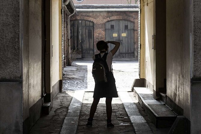 Private Photo Tour in Kreuzberg - What the $206.10 group price buys you