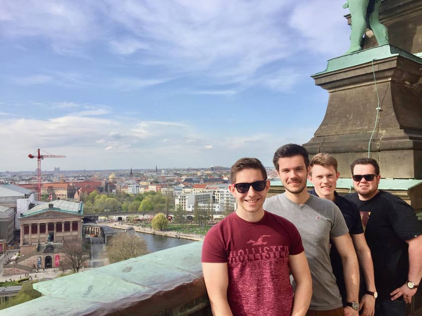 Private Taxi Tour through Berlin Extended & Relaxed ca 6-8h - East and West Berlin beyond the headline sights