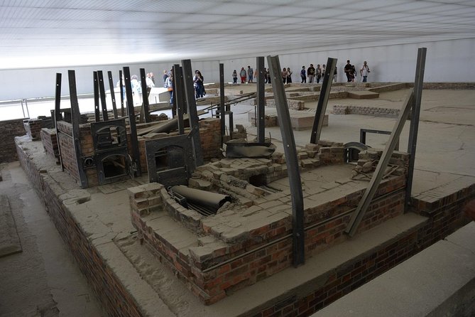 Private Tour to Sachsenhausen Concentration Camp Memorial (With Licensed Guide) - What the private guide adds