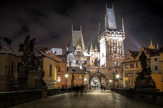 Private Transfer from Berlin to Prague, Hotel-to-hotel, English-speaking driver - Who will get the most from this service
