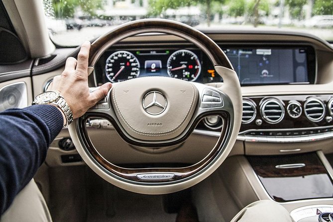 Private Transfer from Berlin to Prague, Hotel-to-hotel, English-speaking driver - Your pickup in Berlin and the first hour on the road