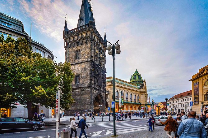 Private Transfer from Berlin to Prague with 4h of Sightseeing - Moritzburg works well for a shorter castle stop